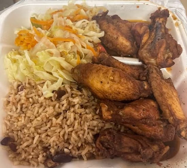 JERK (10) WINGS MEAL.